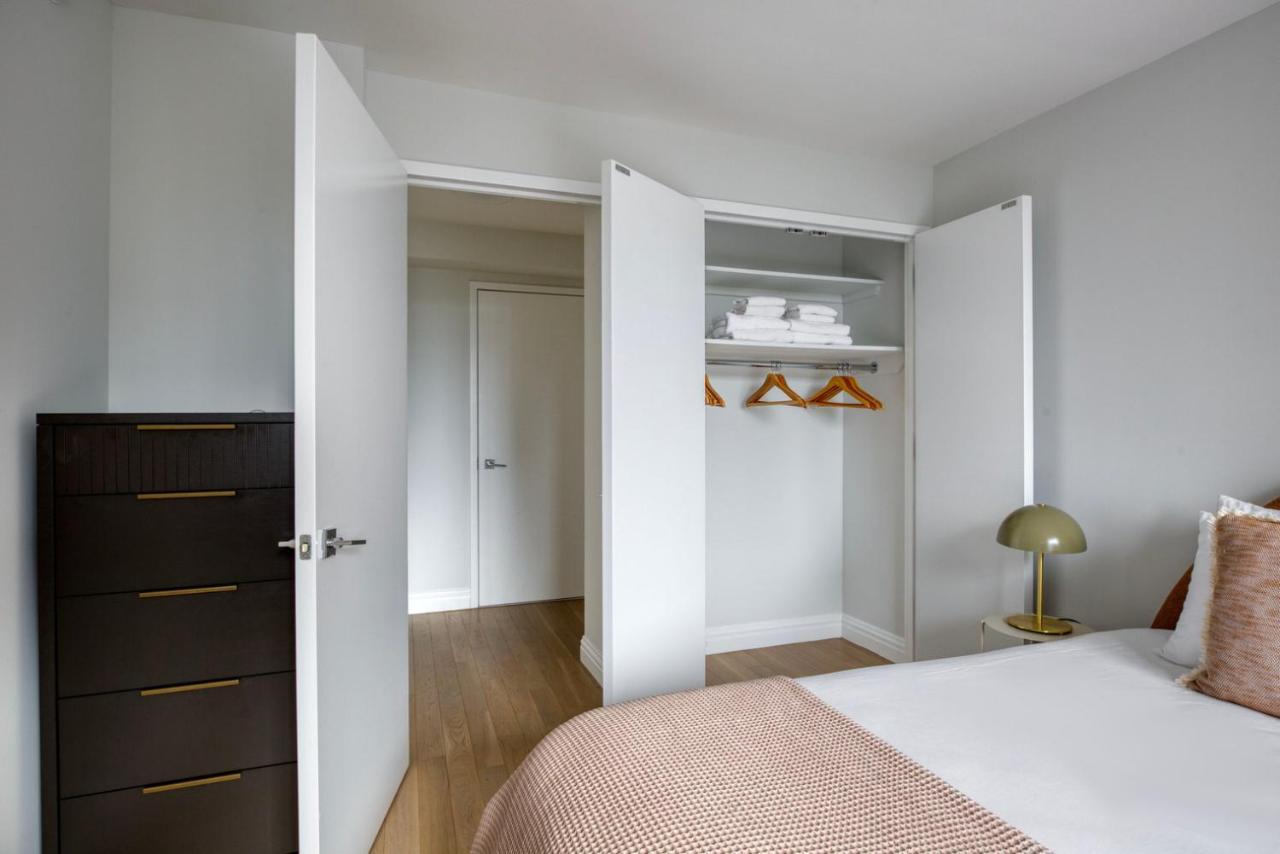 Midtown 2br W Gym Wd Nr Times Square Nyc-1348 * Nova York